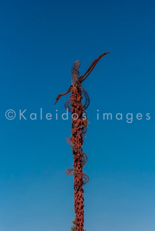 La parole à l'image;Tarek Charara;Mount Nebo;Jordan;Moses;Sculptures;Brazen Serpent;Caducee