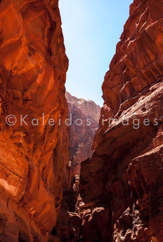 Deserts;La parole à l'image;Kaleidos images;Landscapes;Rocks;Tarek Charara