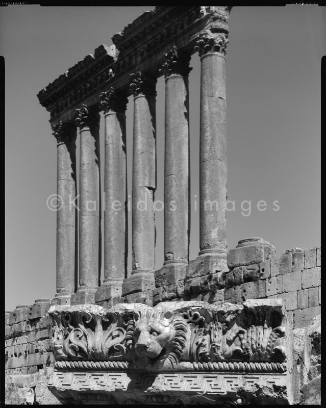Architecture, Baal, Baalbek, History, Kaleidos, Kaleidos images, La parole à l'image, Laurent Abad, Romans, Temples, UNESCO, World Heritage, Romans, Temples, UNESCO, Temples, Jupiter, Jupiter Heliopotanus, Temple of Jupiter, Columns