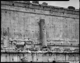 Architecture,-Baalbek,-History,-Kaleidos,-Kaleidos-images,-La-parole-à-limage,-Laurent-Abad,-Romans,-Temples,-UNESCO,-World-Heritage,-Romans,-UNESCO,-Temple-of-Bacchus,-Bacchus,-Columns