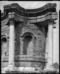 Architecture,-Baalbek,-History,-Kaleidos,-Kaleidos-images,-La-parole-à-limage,-Laurent-Abad,-Romans,-Temples,-UNESCO,-World-Heritage,-Romans,-UNESCO,-Temple-of-Venus,-Venus,-Columns