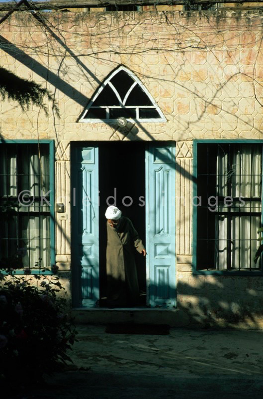 Lebanon;Men;Man;Tarek Charara;Moussa Charara;Kaleidos images;Kaleidos;Near East;Middle-East;People;Moslems;Islam;House;Doors;Windows;Muphti;Moufti;Mufti