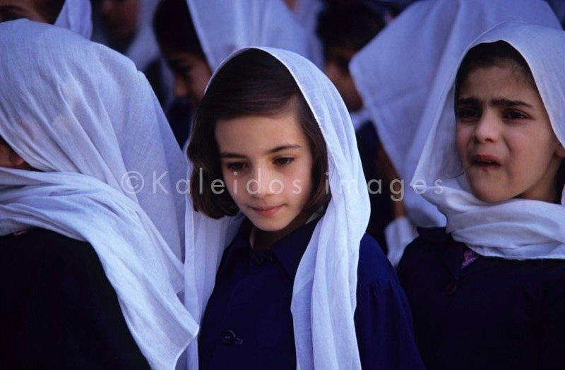 Lebanon;Girls;Druze;Veils;Religions;White;Traditions;Kaleidos;Kaleidos images;La parole à l'image