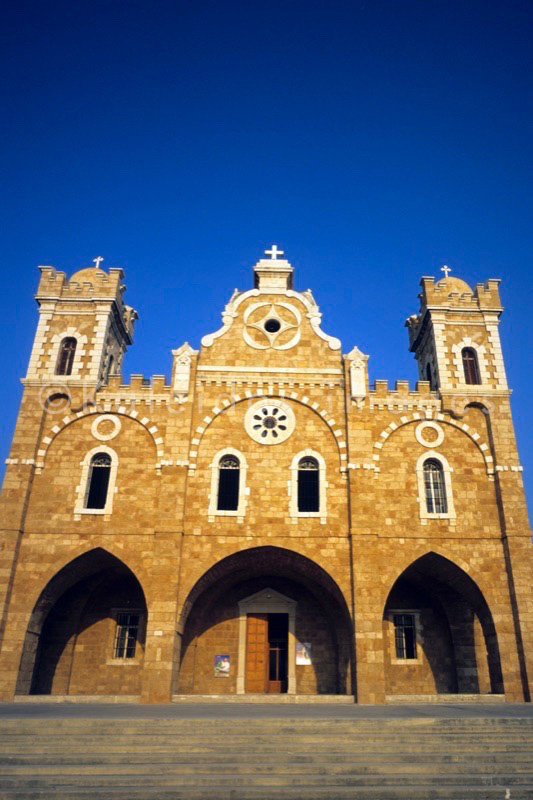 Batroun;Cathedrals;Christianism;Christianity;Christians;Churches;Doors;Kaleidos;Kaleidos images;Lebanon;La parole à l'image;Saint Stephen;St. Stephen;Tarek Charara