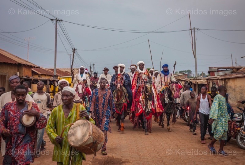 Africa;Benin;Drums;Gaani;Horseman;Horsemen;Horses;Kaleidos;Kaleidos images;La parole à l'image;Mohammed Traoré;Music;Musique;Oroumeri Traoré;Souleiman Gnora;Tam Tam;Tarek Charara