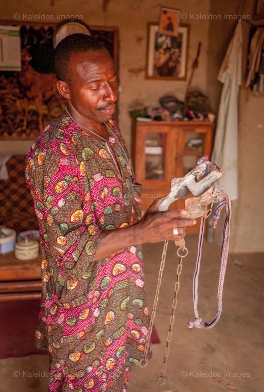 Africa;Benin;Kaleidos;Kaleidos images;La parole à l'image;Man;Men;Moussa Atta;Tarek Charara;Pehonko