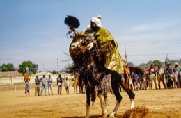 Africa;Baatonbou;Baatonou;Bariba;Benin;Gaani;Hommes;Horseman;Horsemen;Horses;Kaleidos;Kaleidos-images;La-parole-à-limage;Moussa-Atta;Riders;Tarek-Charara;Dongola