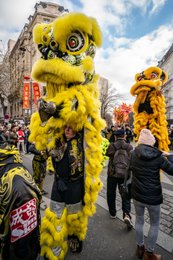 13th-arrondissement;-Banners;-Chinatown;-Chinese-characters;-Chinese-culture;-Chinese-New-Year;-Dancers;-Evil-spirits;-France;-Good-luck-charm;-Kaleidos;-Kaleidos-images;-La-parole-à-limage;-Lion-dance;-Lions;-Lunar-New-Year;-Parade;-Paris;-Spectators;-Stories-Pictures;-Tarek-Charara;-Traditional-costumes;-Traditional-festival;-Water-Rabbit;-Year-of-the-Rabbit;-Yellow-lions